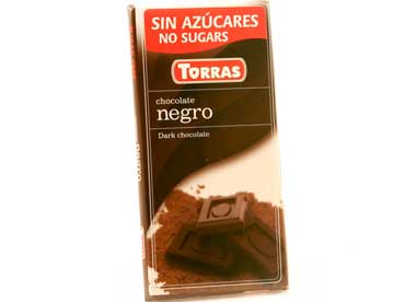 Tablet pure chocolade. Zoetstof (maltitol 49%), boterolie, cacaoboter, inuline, emulgator(sojalechtine), 
						aroma(vanille)